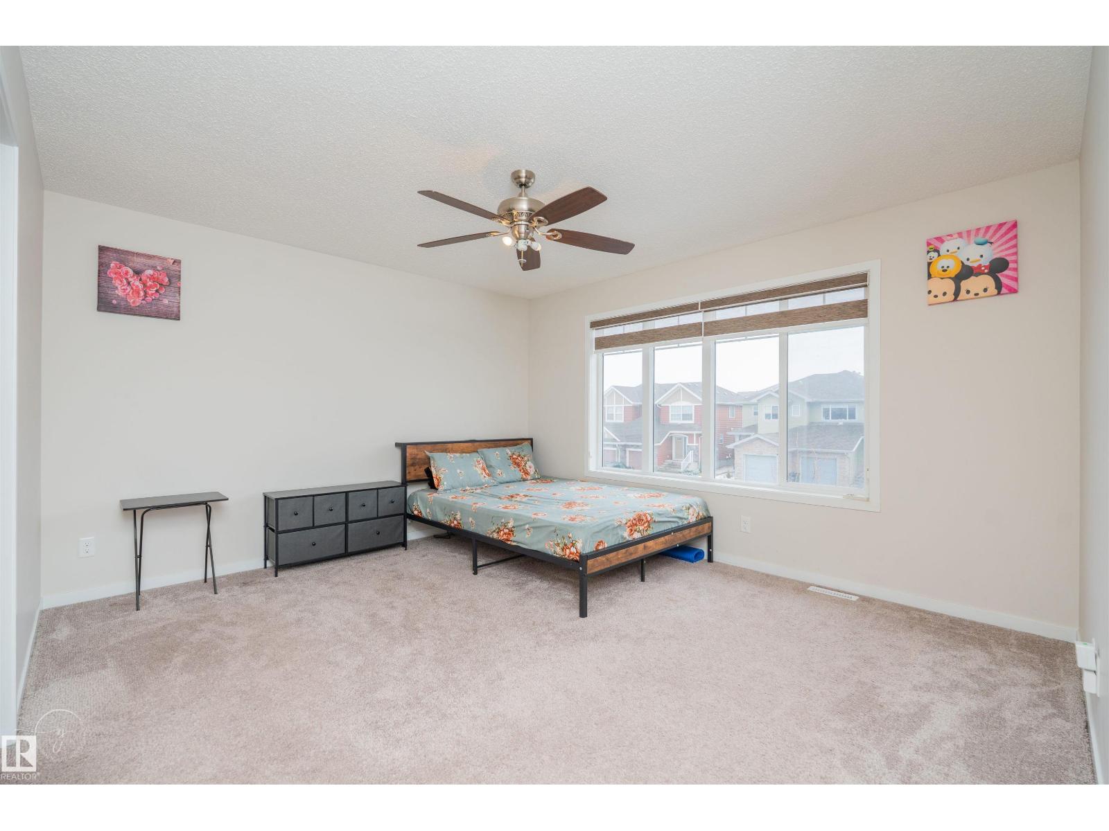 2122 52A ST SW, Edmonton