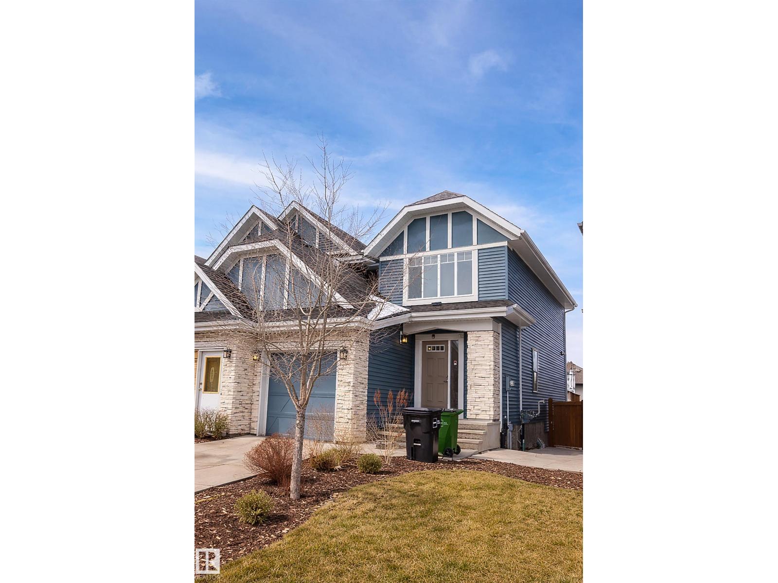 2122 52A ST SW, Edmonton