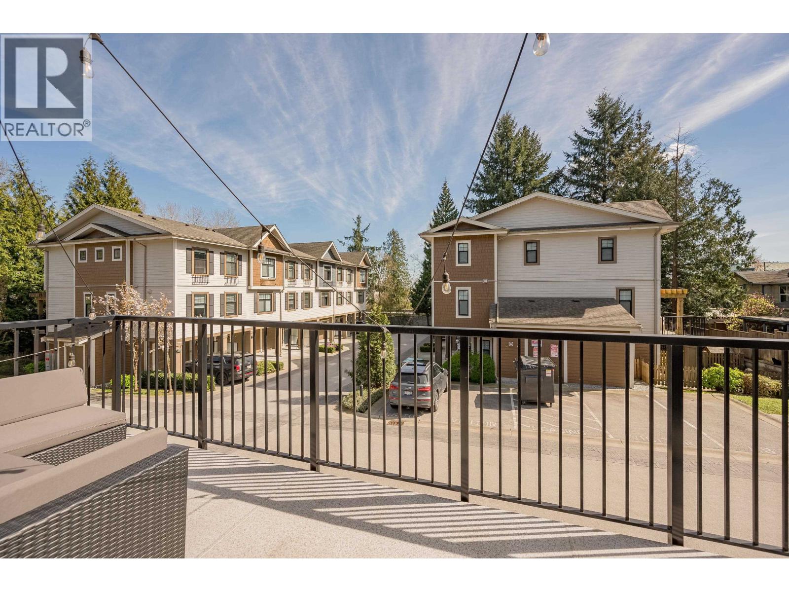 15 1818 HARBOUR STREET, Port Coquitlam