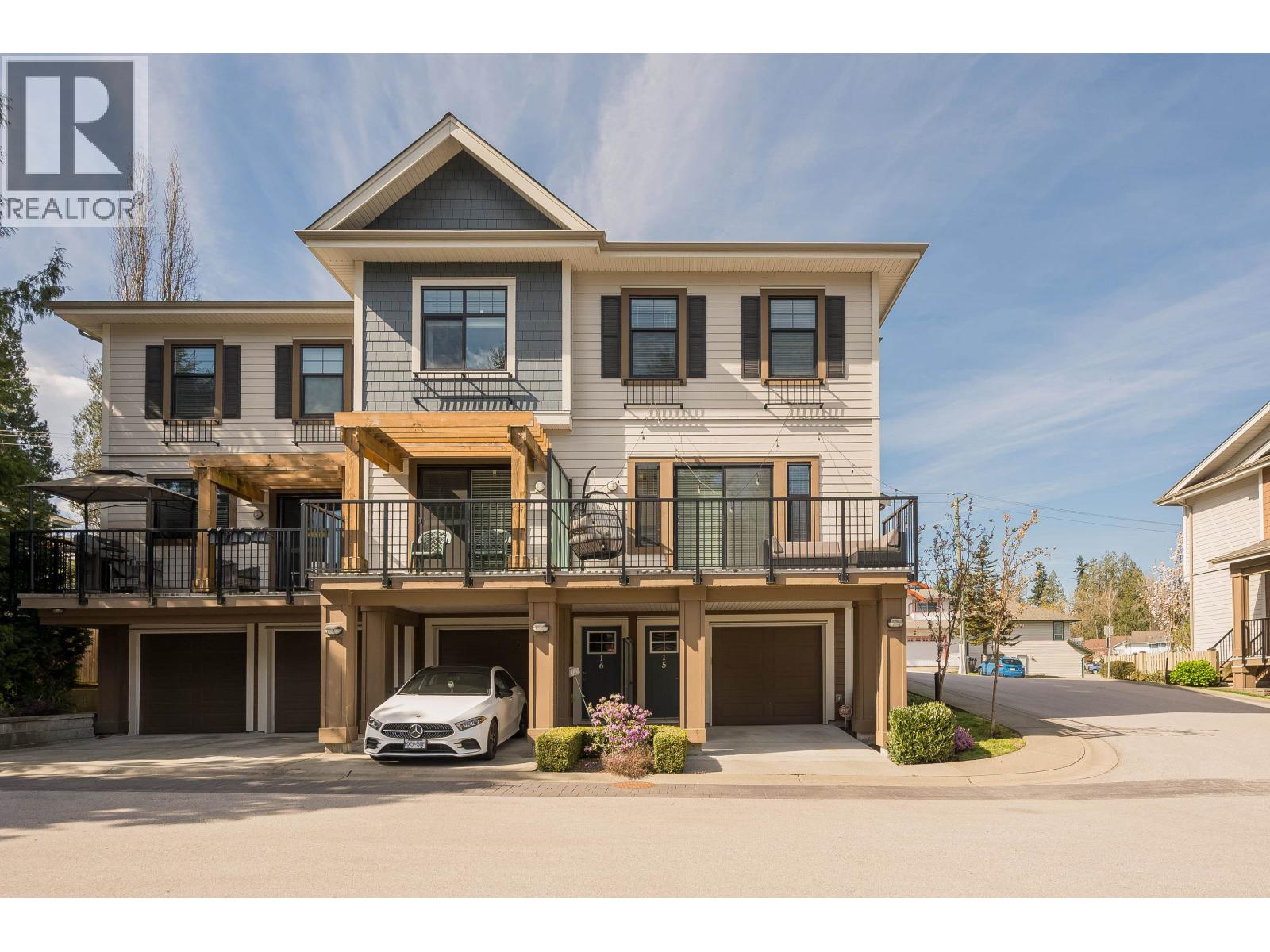 15 1818 HARBOUR STREET, Port Coquitlam