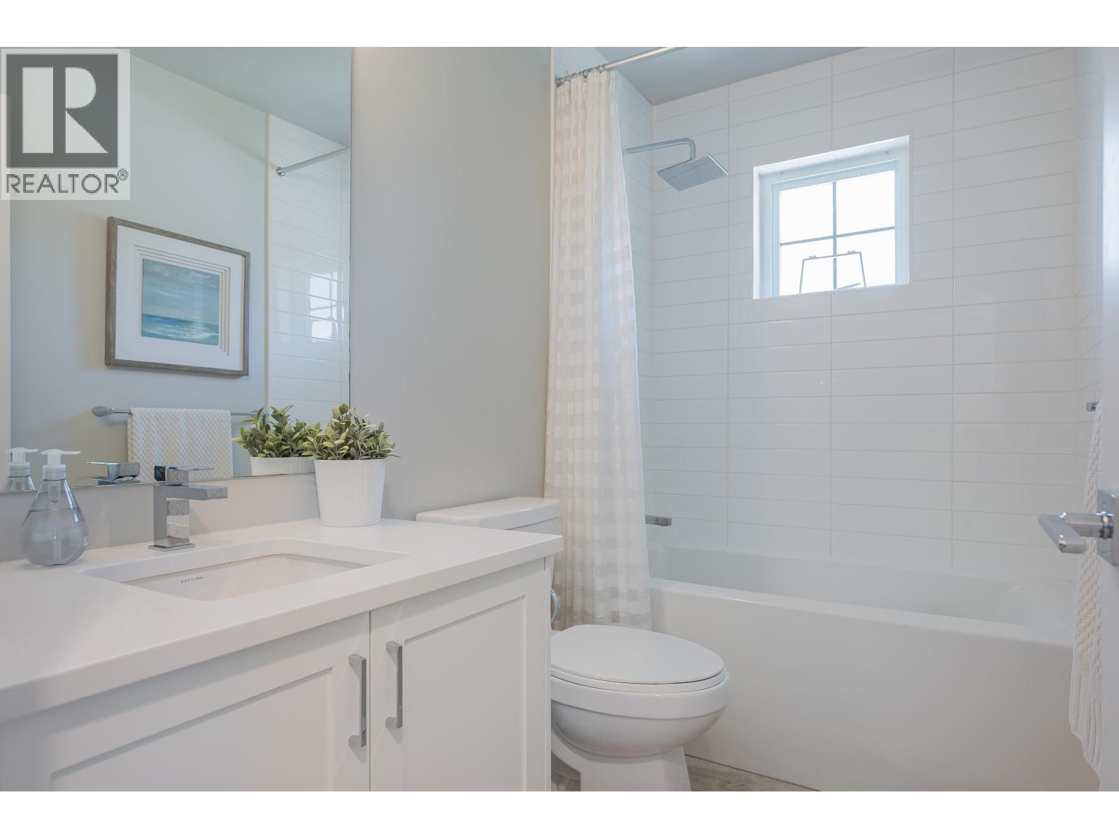 15 1818 HARBOUR STREET, Port Coquitlam