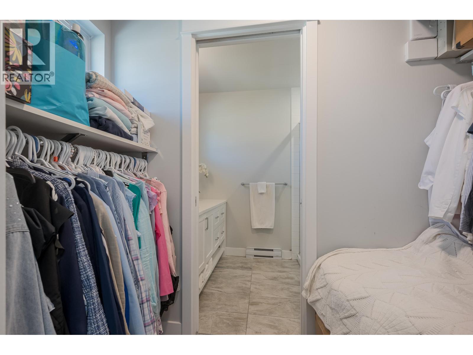 15 1818 HARBOUR STREET, Port Coquitlam