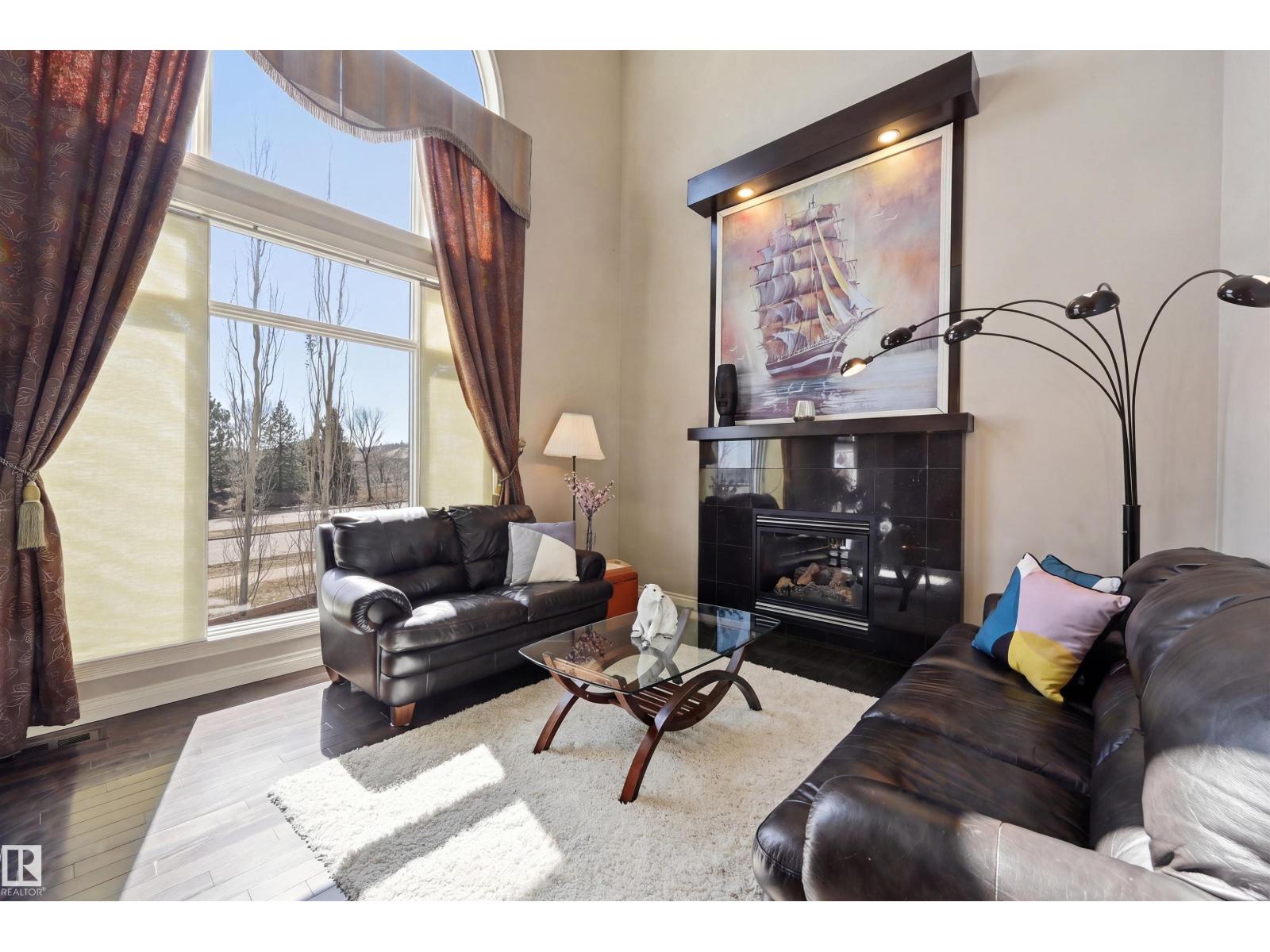 831 HOLLANDS LANDING LD NW, Edmonton