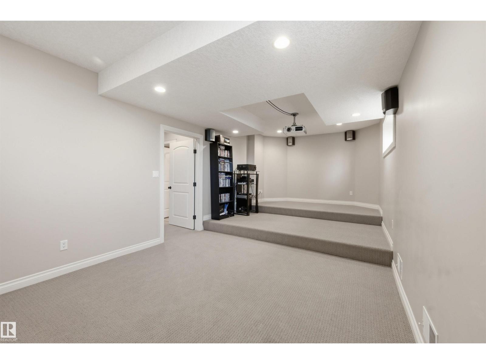 831 HOLLANDS LANDING LD NW, Edmonton