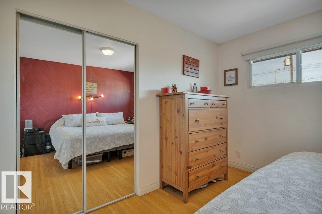 15982 110B AV NW, Edmonton