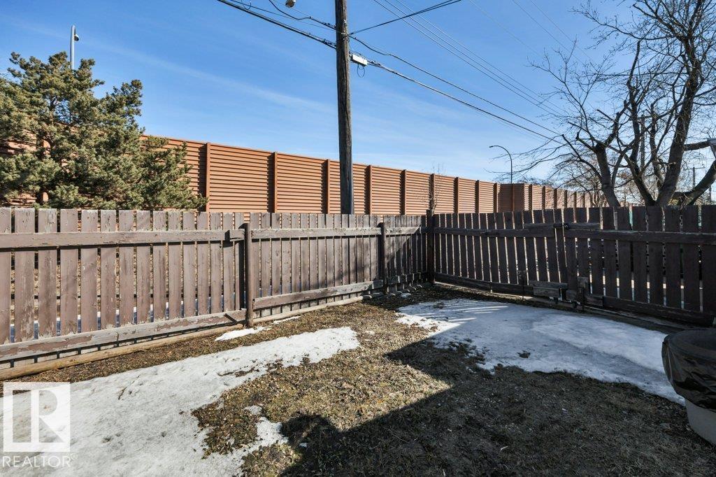 15982 110B AV NW, Edmonton