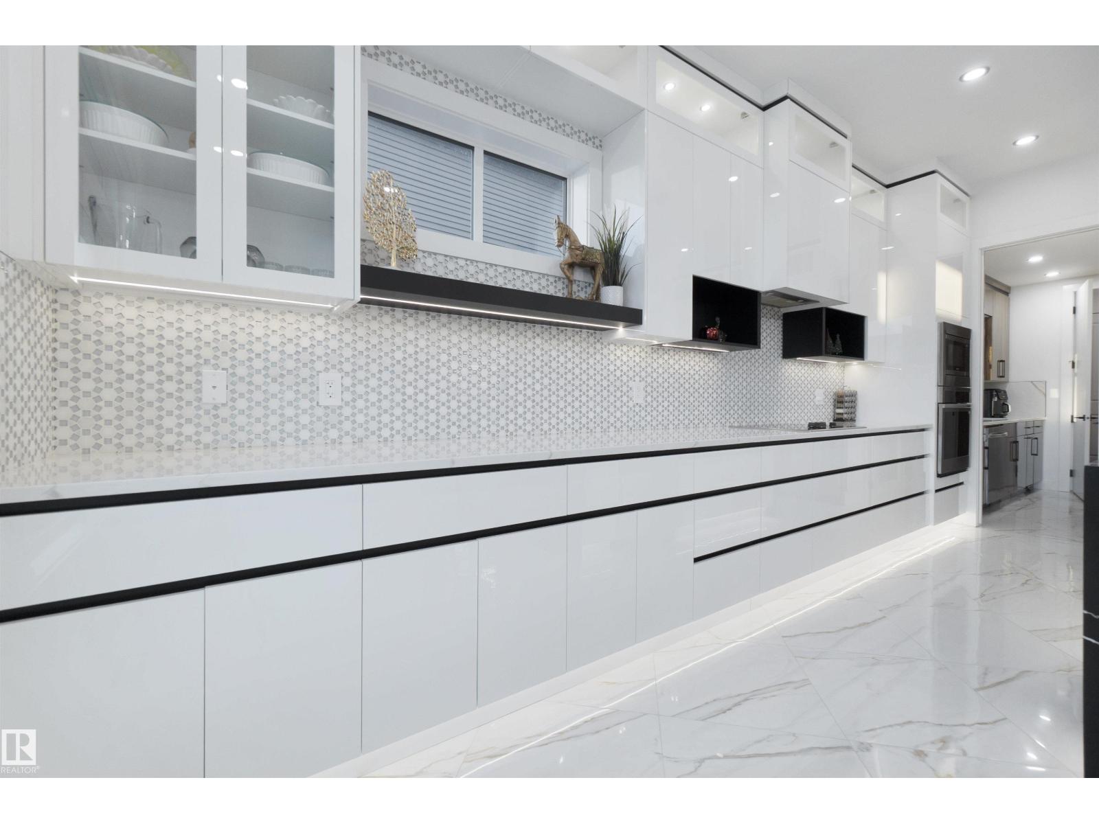 3904 GINSBURG CR NW, Edmonton