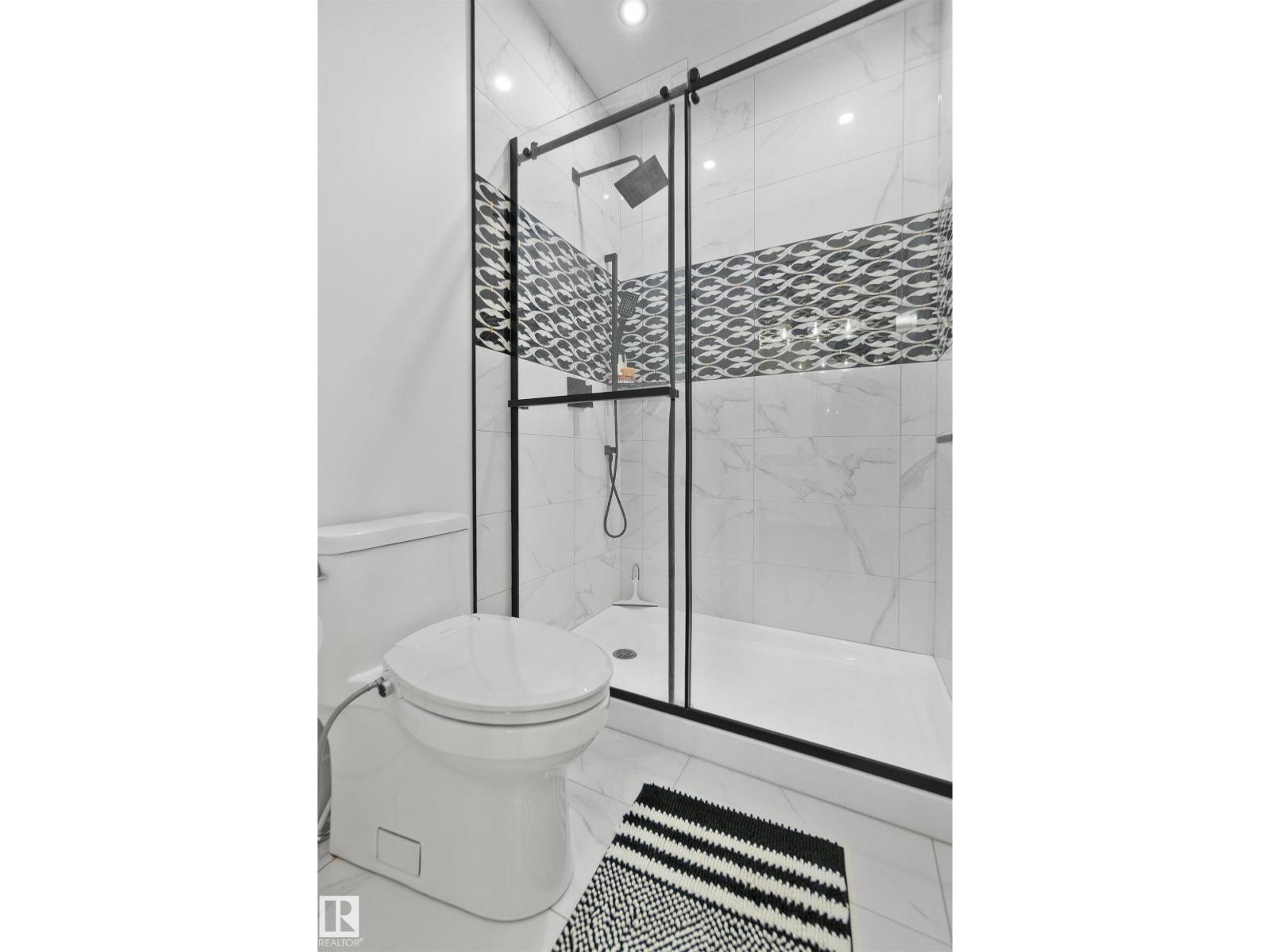 3904 GINSBURG CR NW, Edmonton