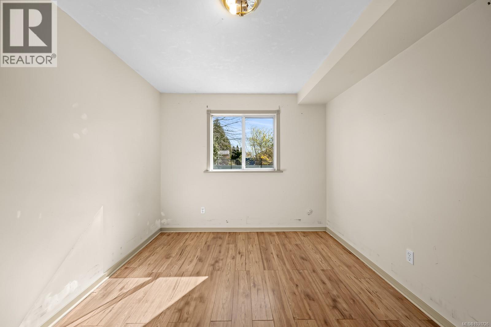 584 TORRENCE RD - 13