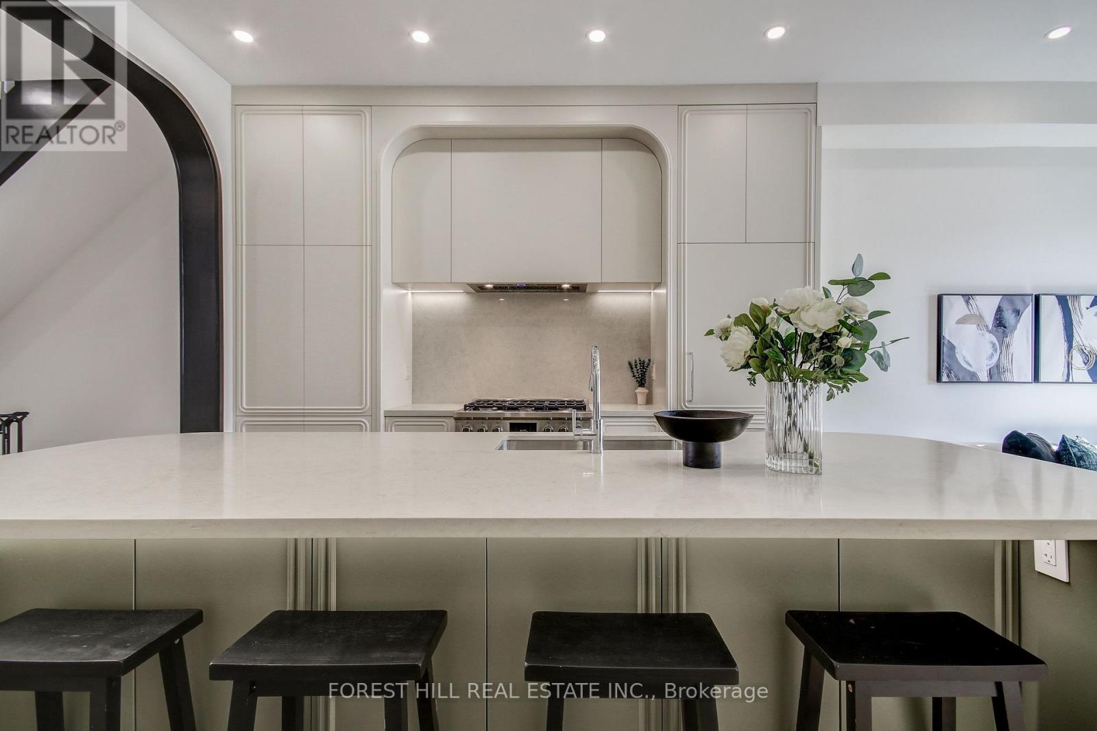 21 FOXLEY STREET - 11