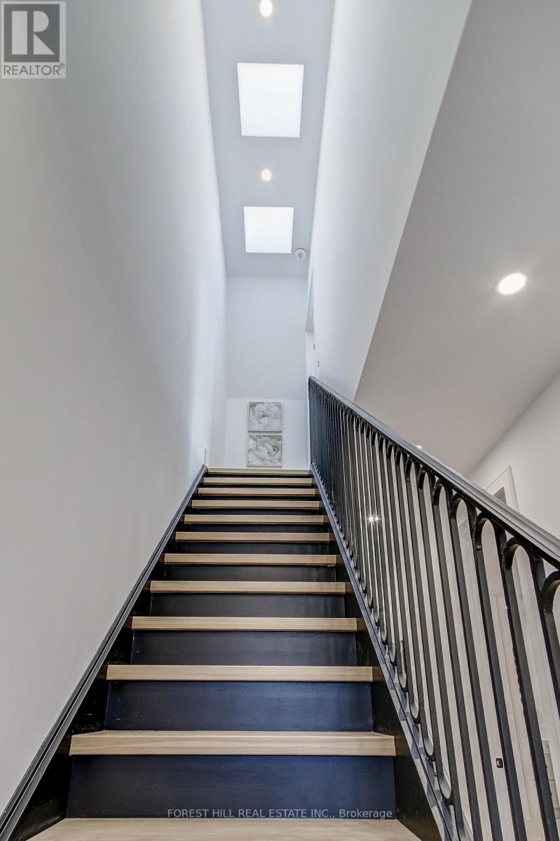 21 FOXLEY STREET - 27