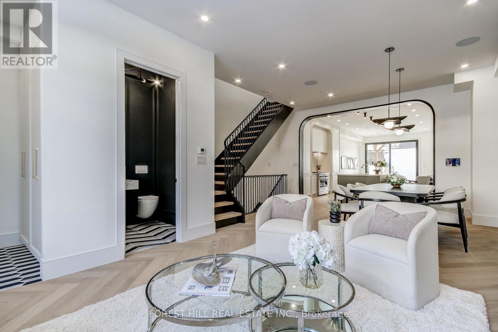 21 FOXLEY STREET - Image 3