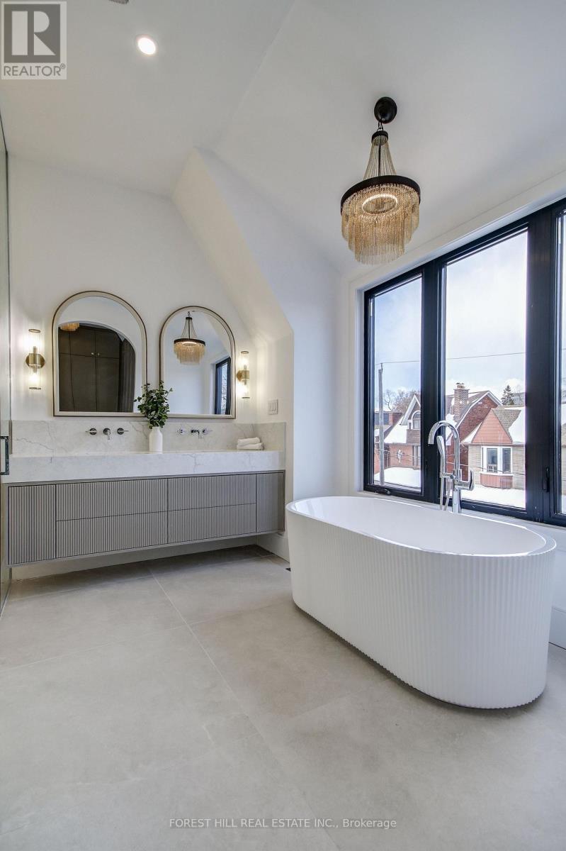 21 FOXLEY STREET - 31