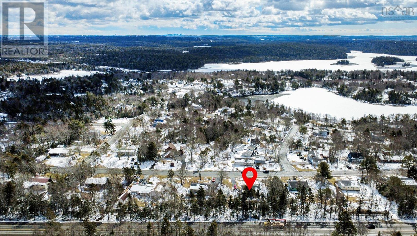 Property 31 of 42 of 69 Pinetree Crescent