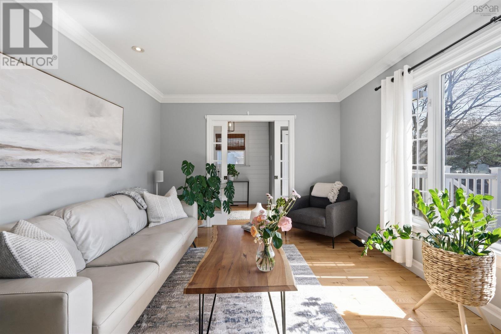 Property 37 of 50 of 21 Walker Street