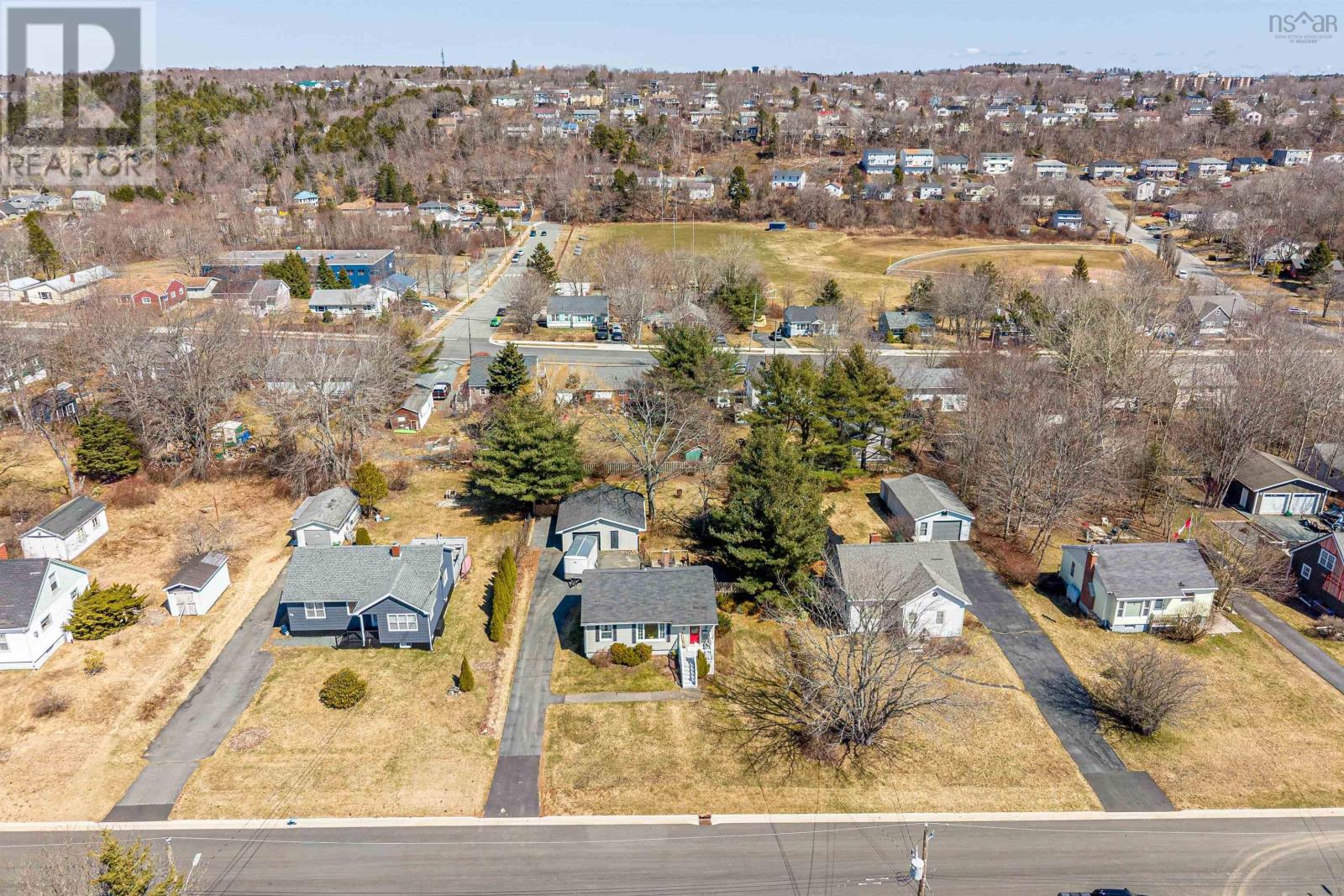 Property 28 of 50 of 21 Walker Street