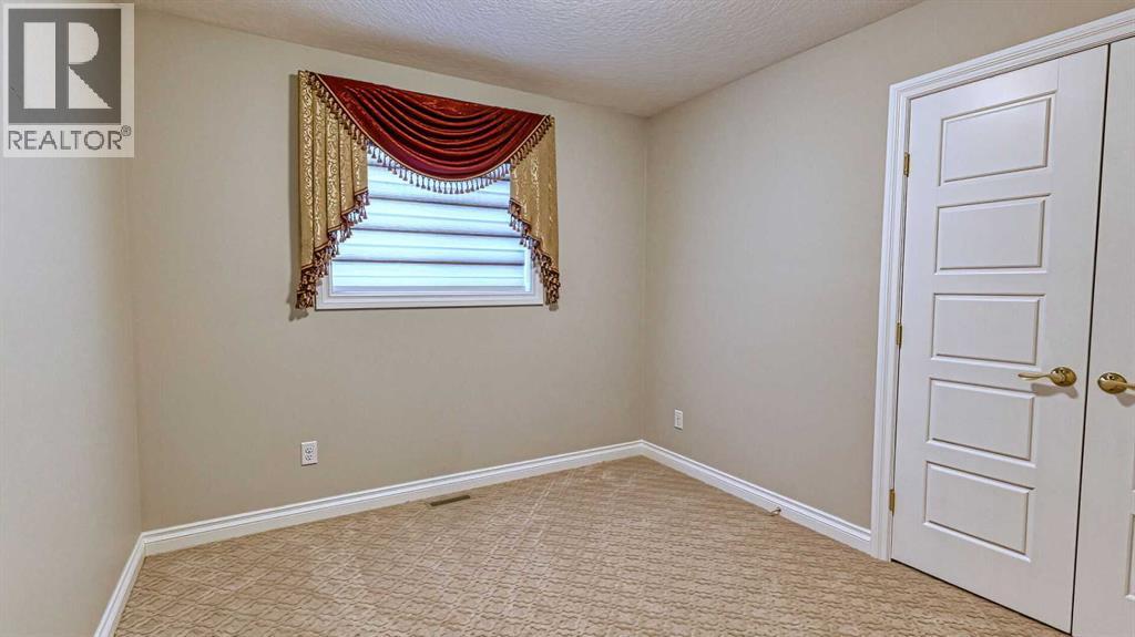 47 SADDLELAKE WAY NE - 17