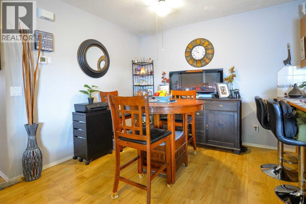 #4 33 STONEGATE DRIVE NW - 11