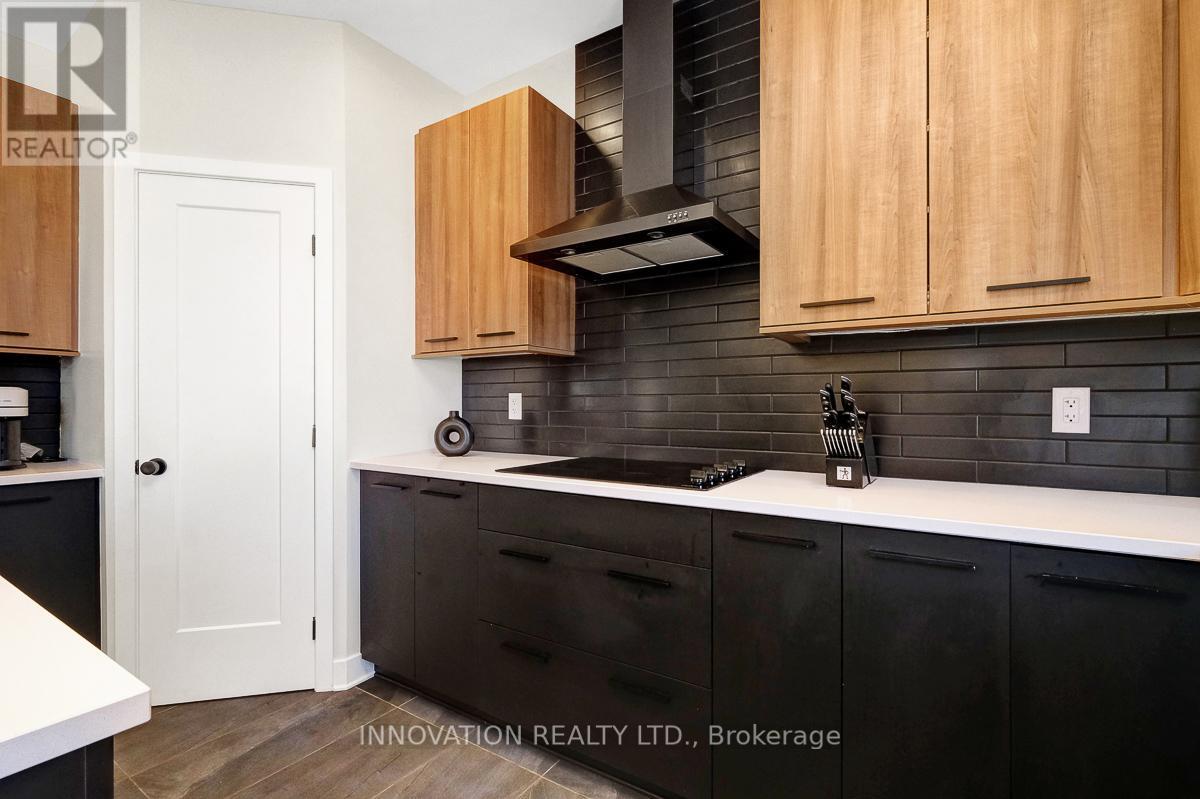 429 FERNSIDE STREET - 16