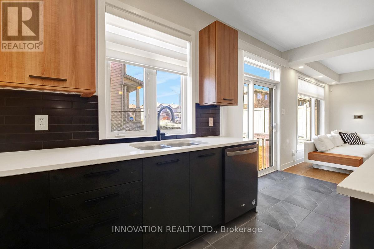 429 FERNSIDE STREET - 18