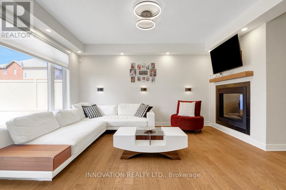 429 FERNSIDE STREET - 24