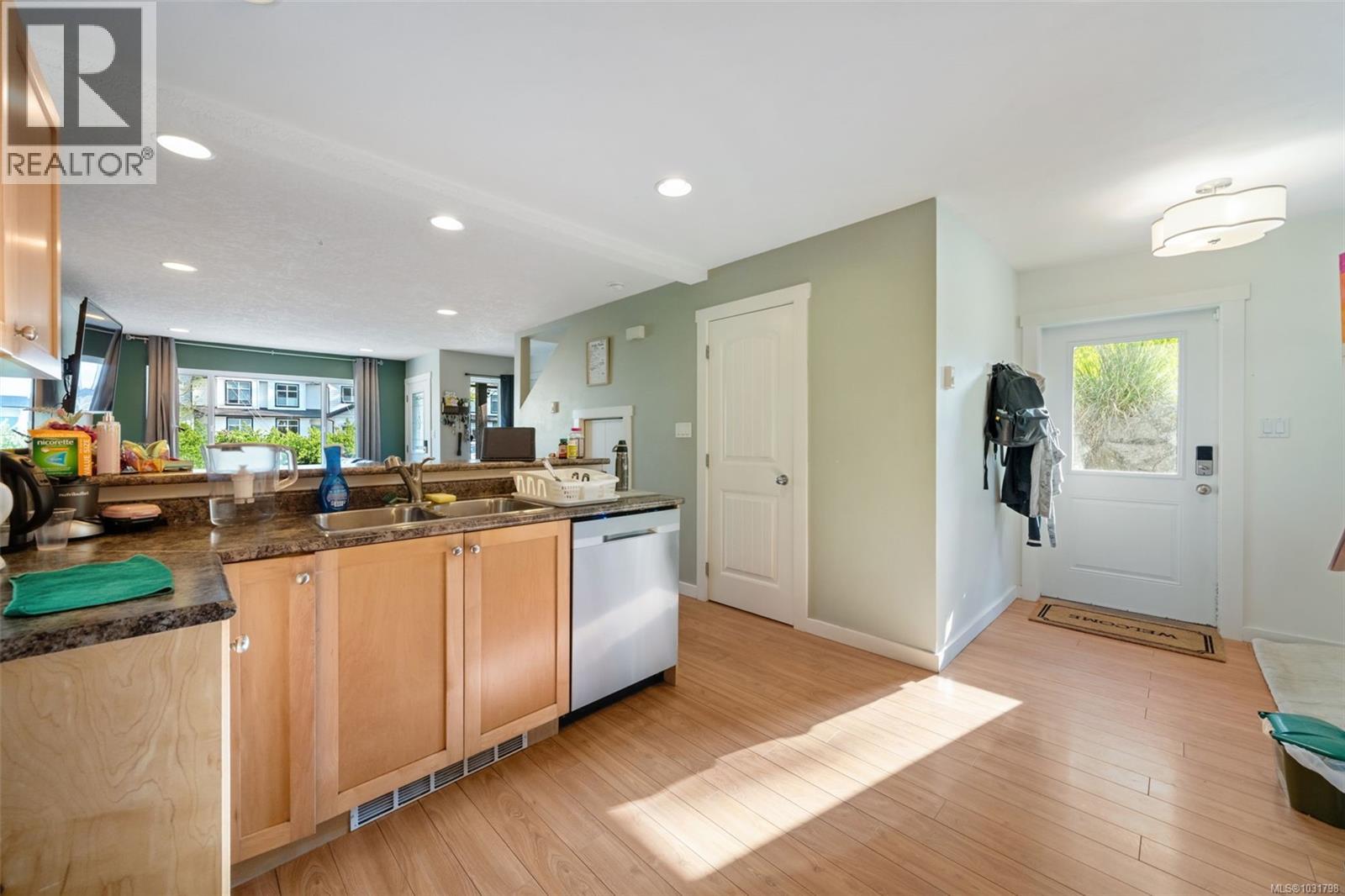  6896 Beaton Road, Sooke