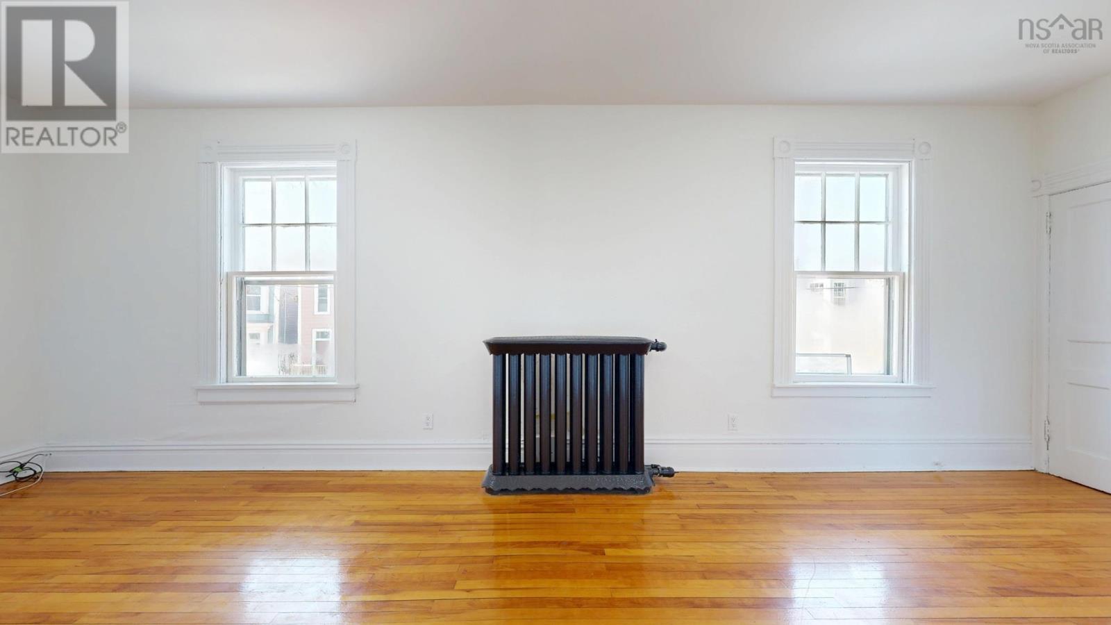 2683-2687 FULLER TERRACE - 12