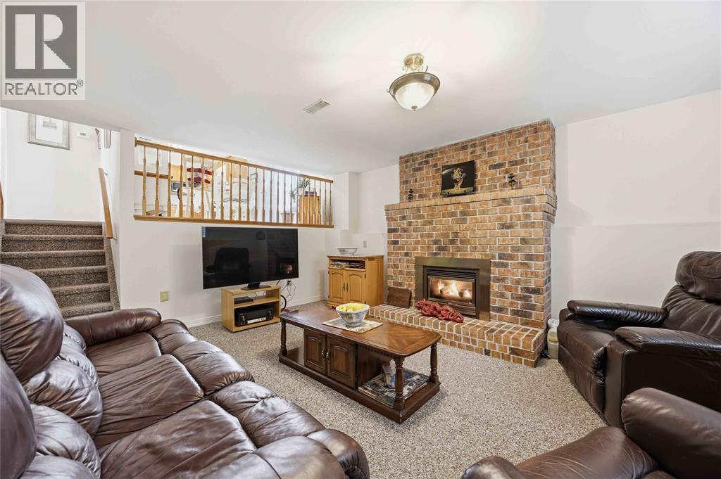 4361 THIRD STREET - 19