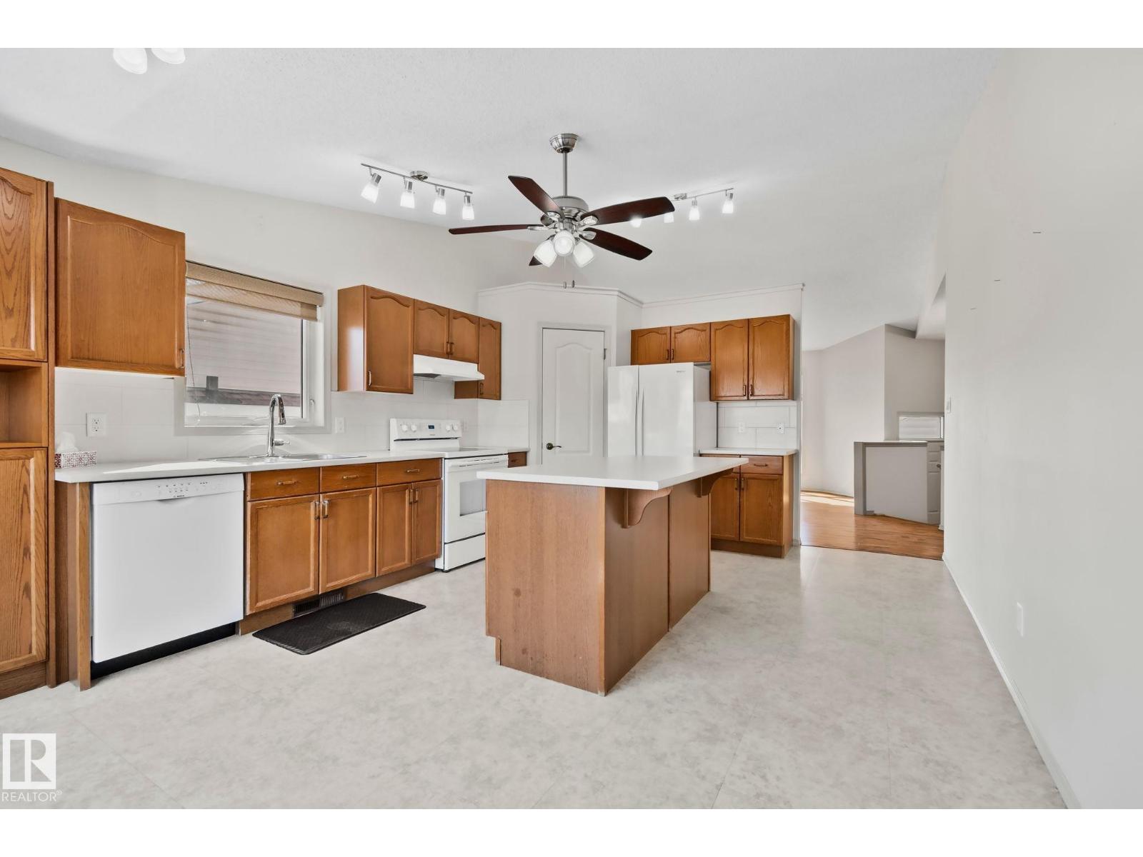 13818 131A AV NW, Edmonton