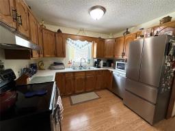Recreation room - 486 Aline Drive, Mccreary, MB R0J1B0 Photo 11