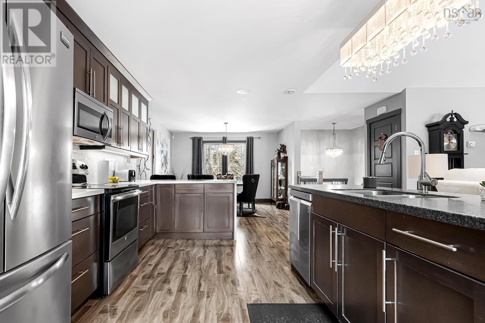 Property 38 of 50 of 266 Kernwood Drive