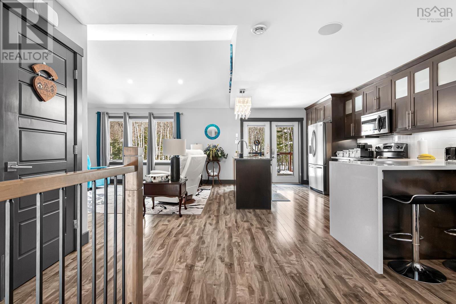 Property 45 of 50 of 266 Kernwood Drive