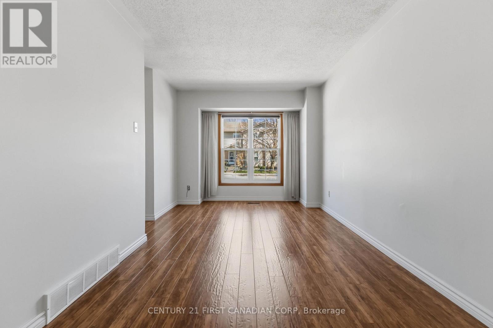 #7 1920 MARCONI BOULEVARD - 14