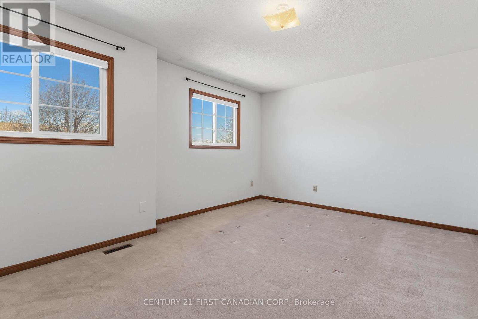 #7 1920 MARCONI BOULEVARD - 28