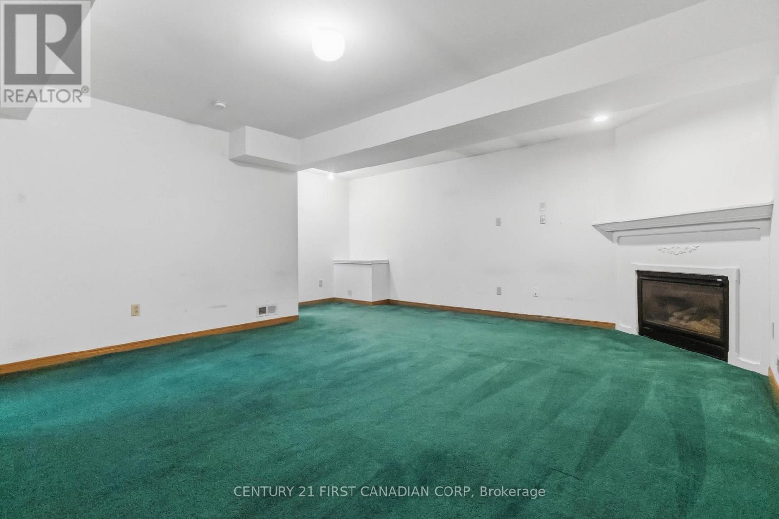 #7 1920 MARCONI BOULEVARD - 39