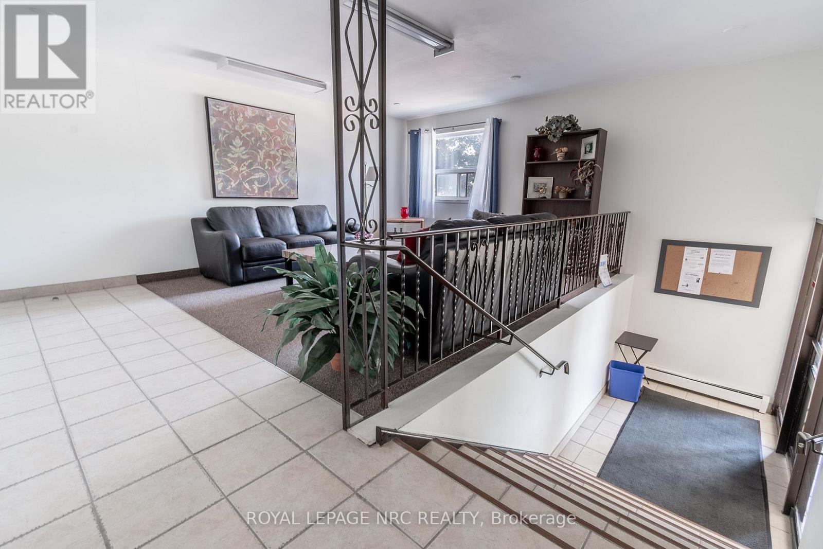 #316 242 OAKDALE AVENUE - 25