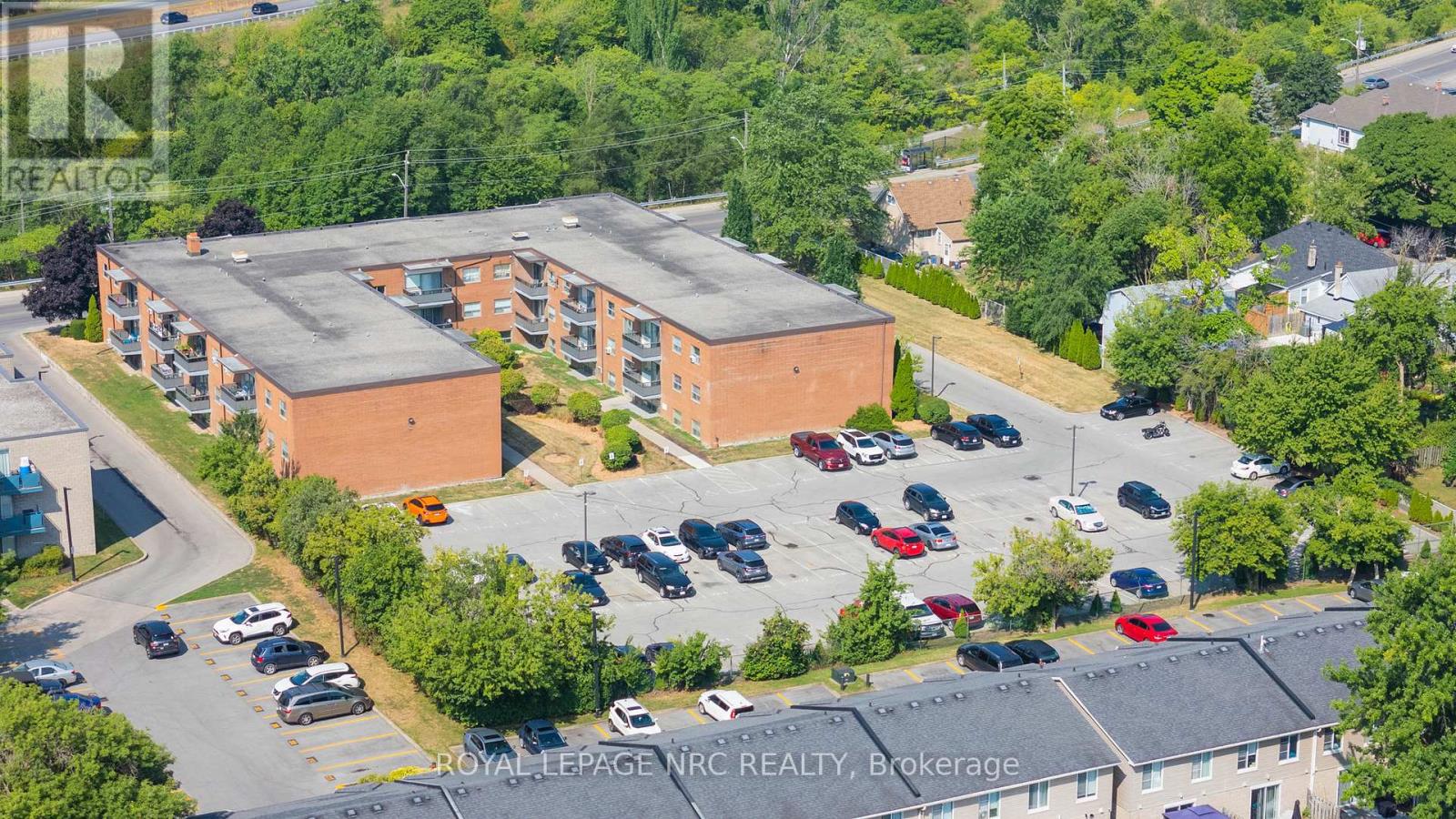 #316 242 OAKDALE AVENUE - 32