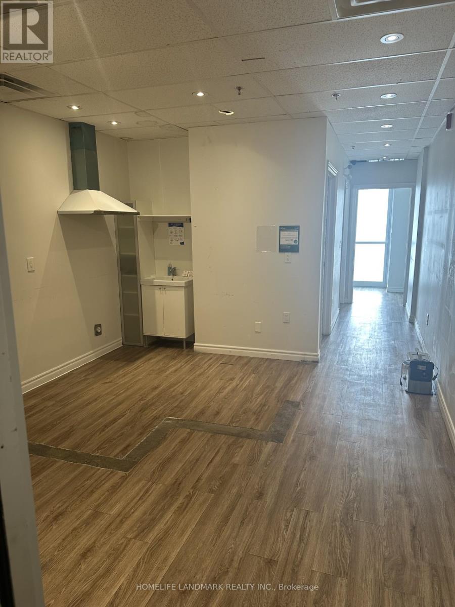 28 SOUTH UNIONVILLE AVENUE