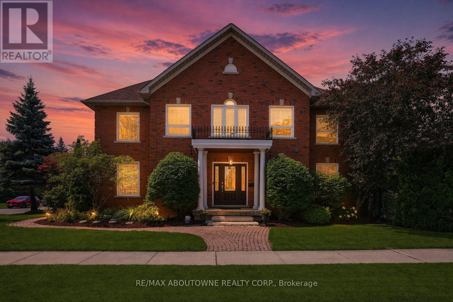 1424 THE LINKS DRIVE - Image 2