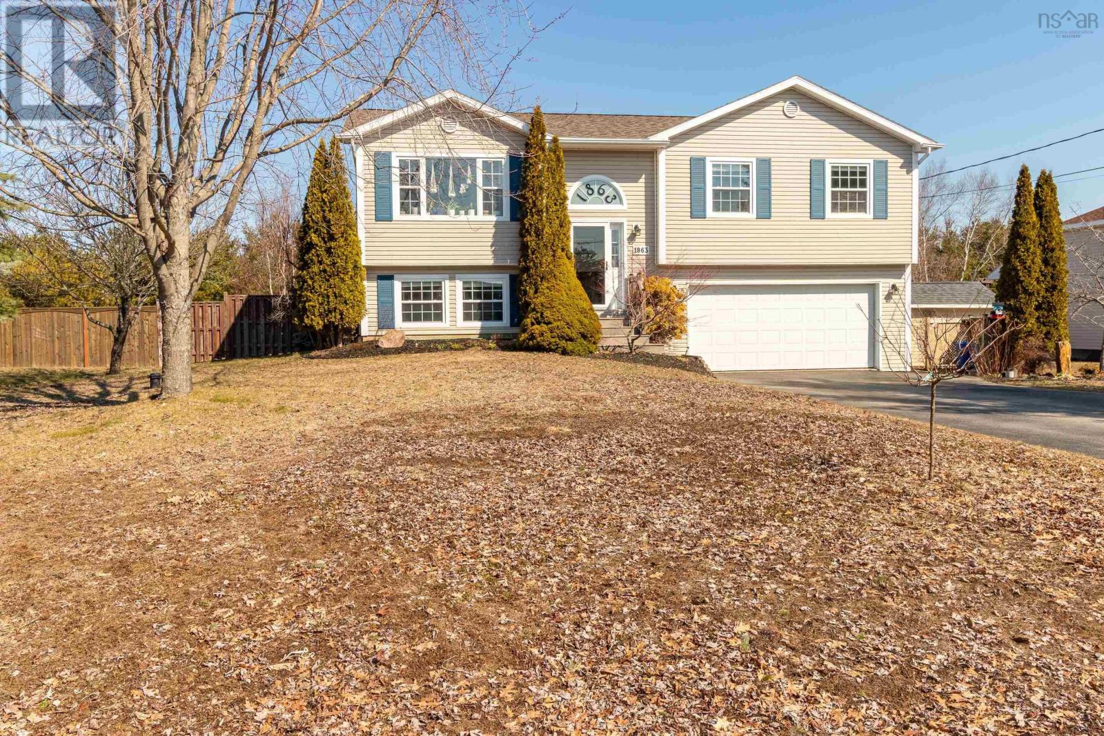 1863 ACADIA DRIVE - Image 2