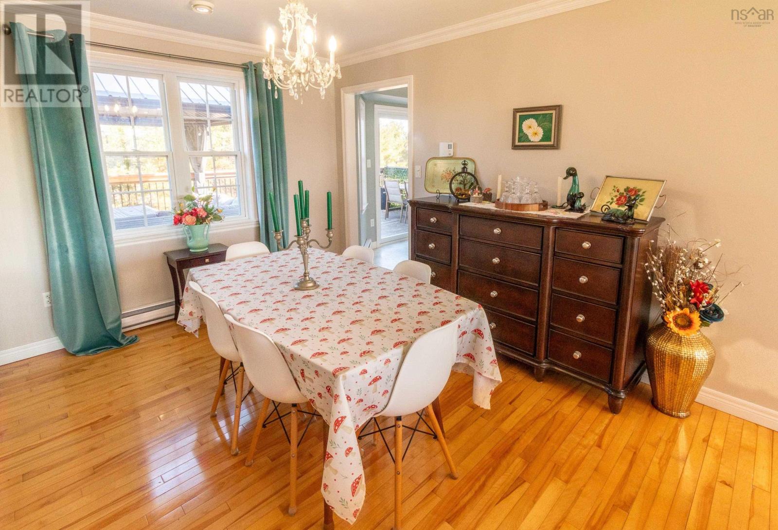 1863 ACADIA DRIVE - 7