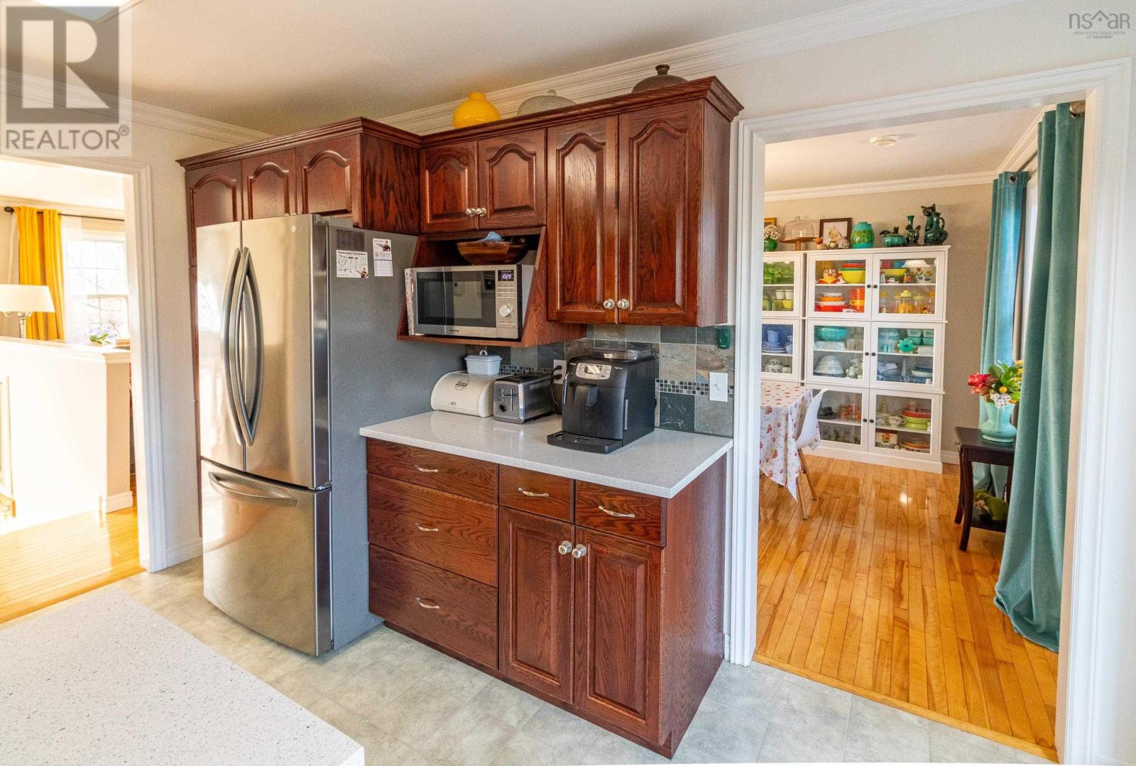 1863 ACADIA DRIVE - 5