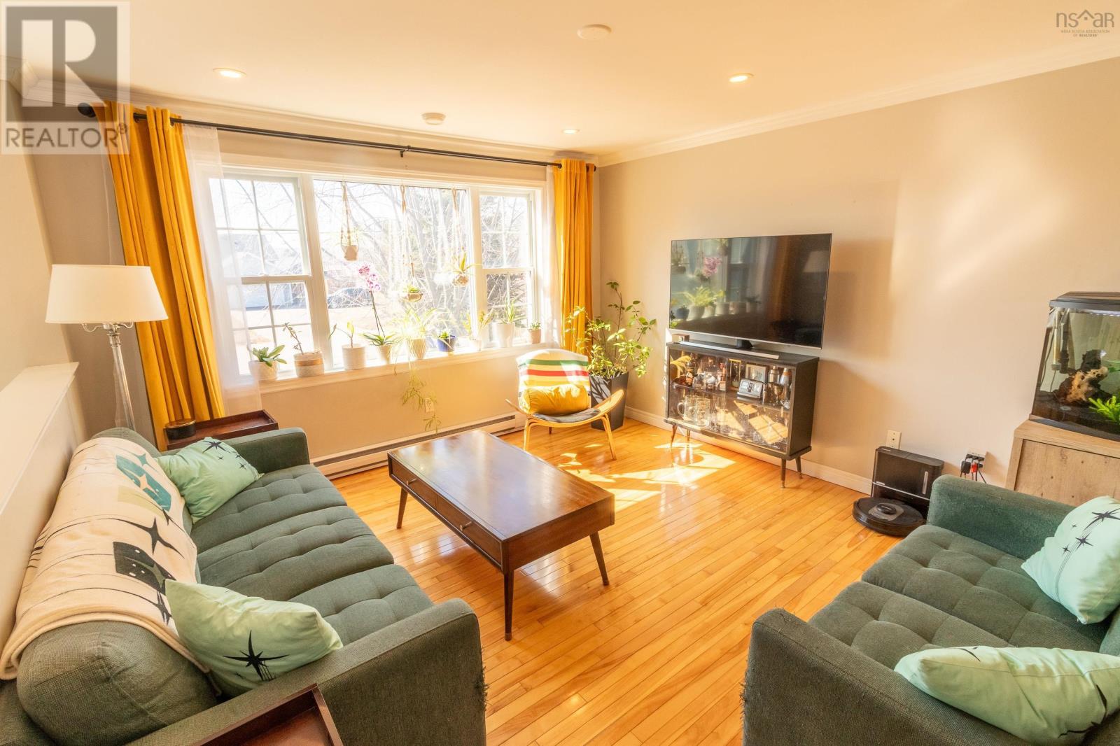 1863 ACADIA DRIVE - 9