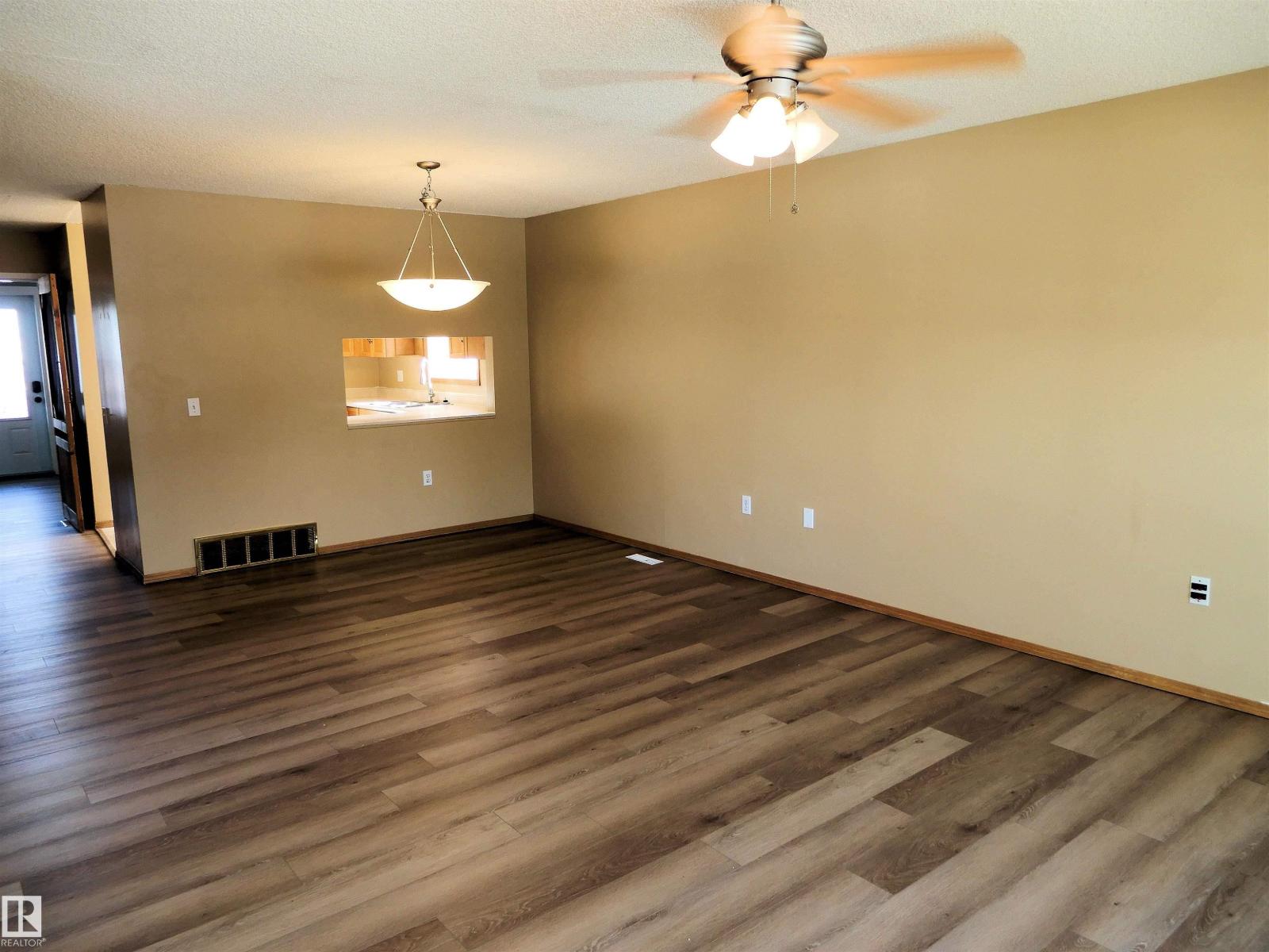 26416 TWP ROAD 544, Rural Sturgeon County