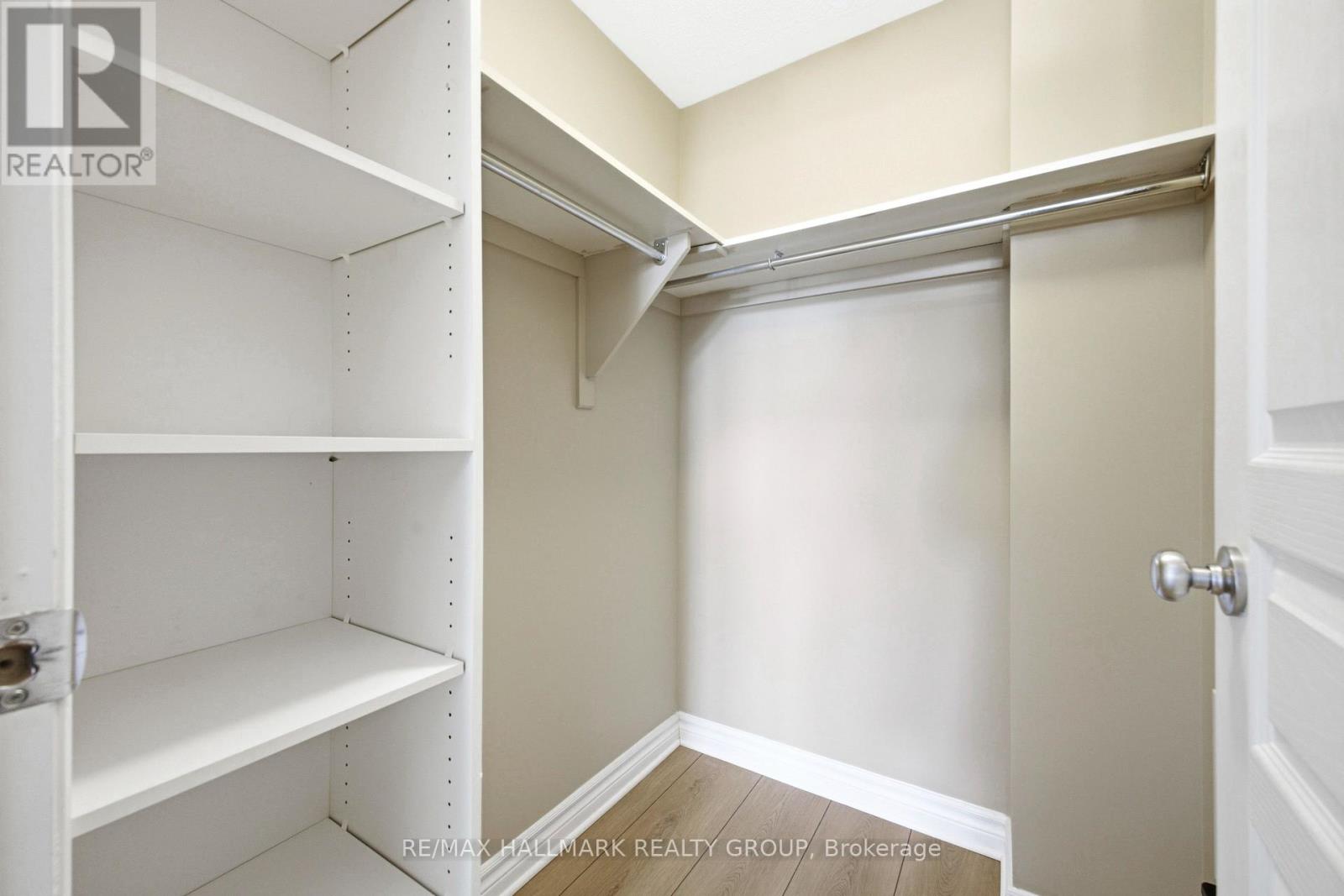 #C 170 HORNCHURCH LANE - 25