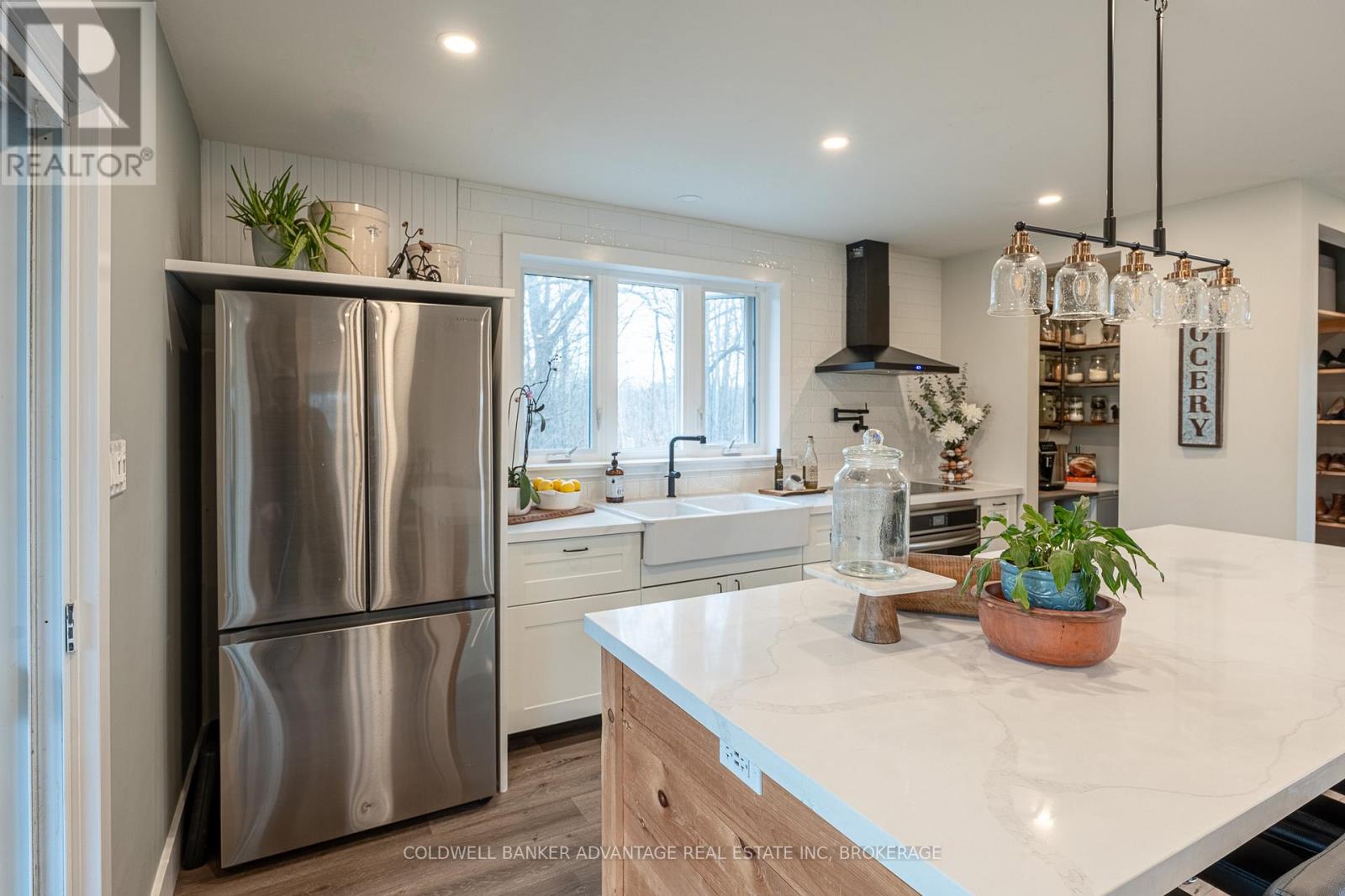 1013 HWY 20 HIGHWAY W - 10