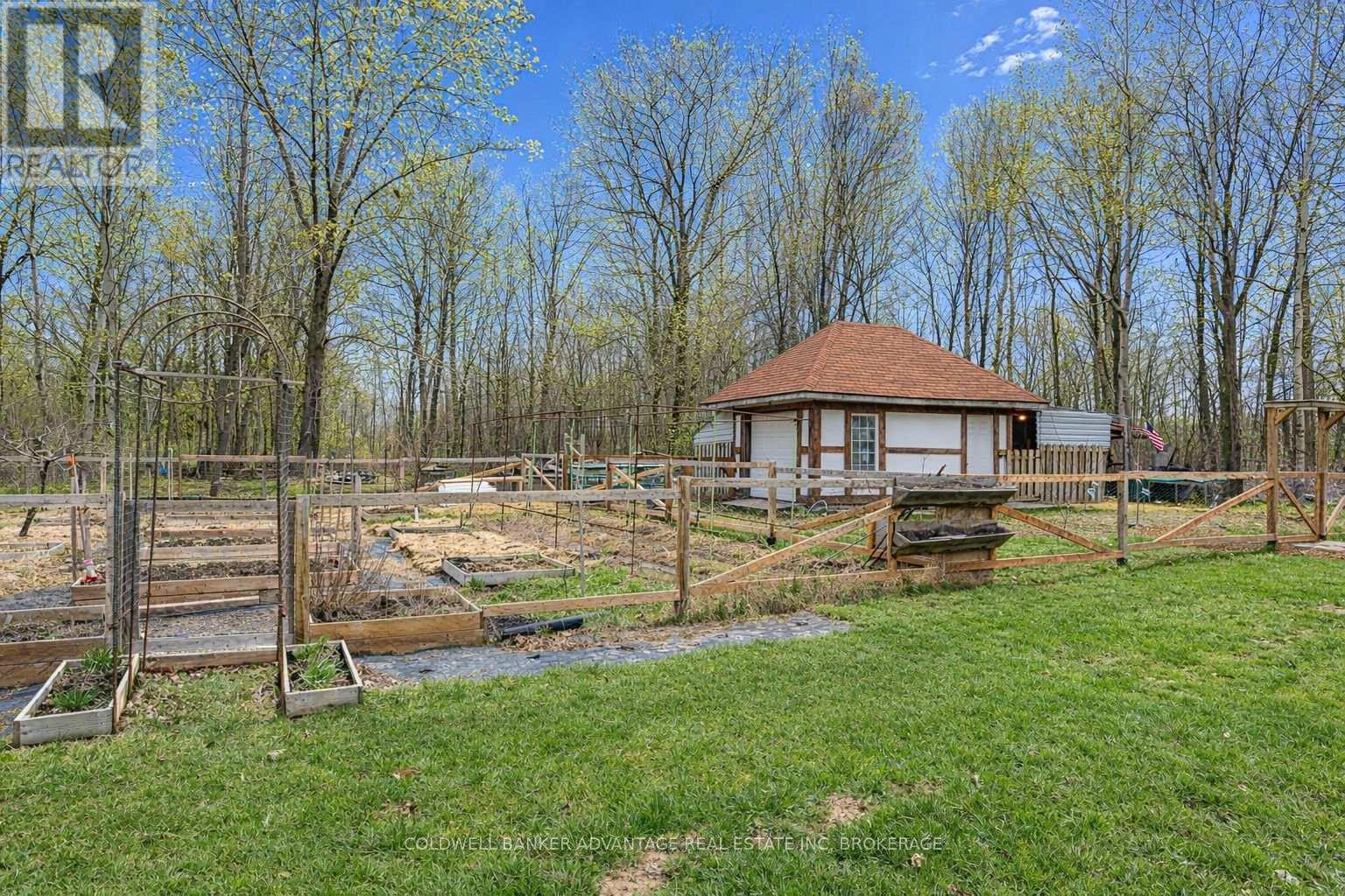 1013 HWY 20 HIGHWAY W - 34