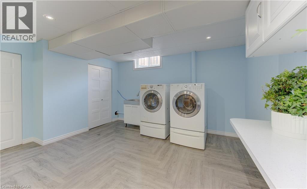 117 ERINBROOK DRIVE - 36