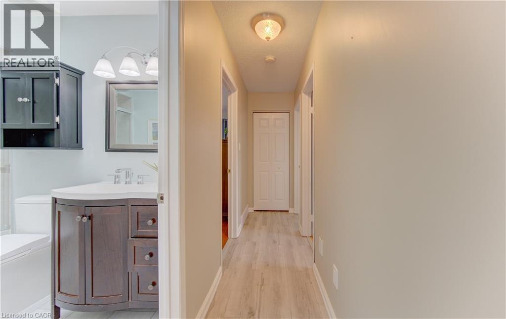 117 ERINBROOK DRIVE - 19