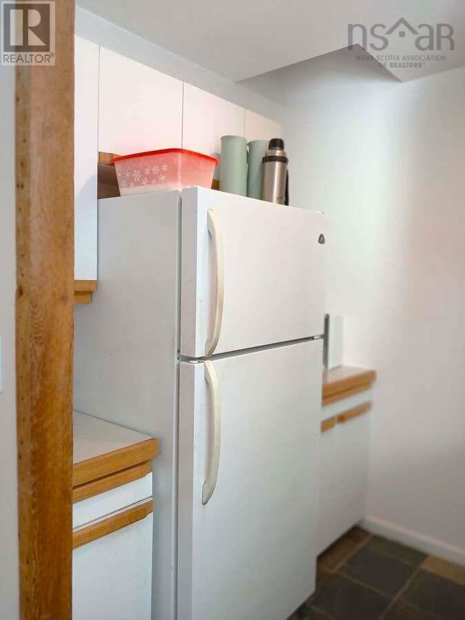 3 BREAKWATER LANE - 24